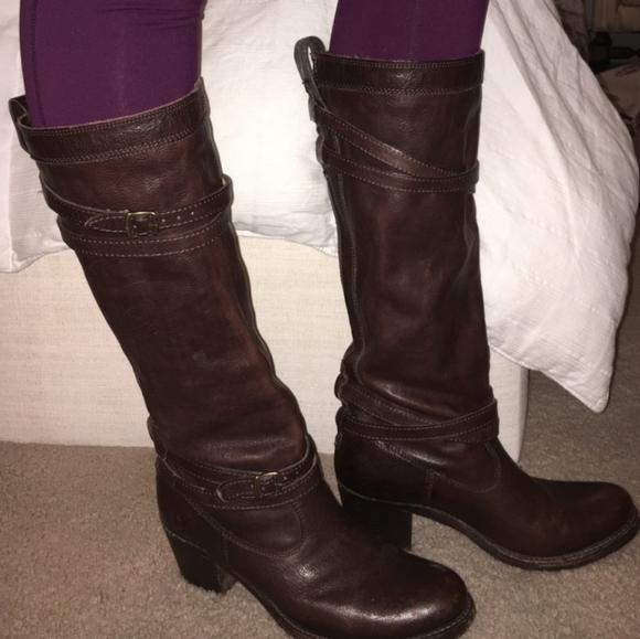 Frye boots with straps & buckles broken in! - Picture 4 of 16